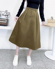 伞裙2022秋季款成衣洗水很显档次，其它，简 影