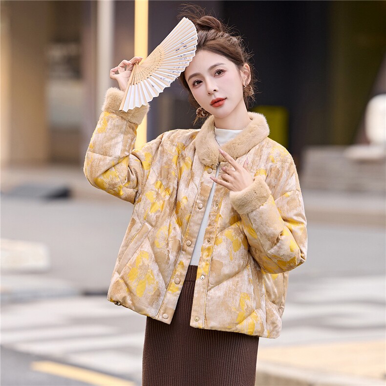新中式短款羽绒服女2025年冬季新款保暖羽绒外套女,女装羽绒服,美沁