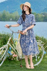 825时尚气质印花显瘦连衣裙，女装连衣裙，倪叶myz