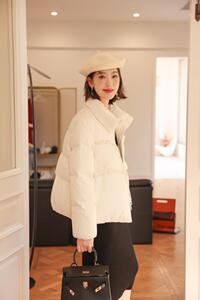 女人味玫瑰花羽绒服（90绒）图片