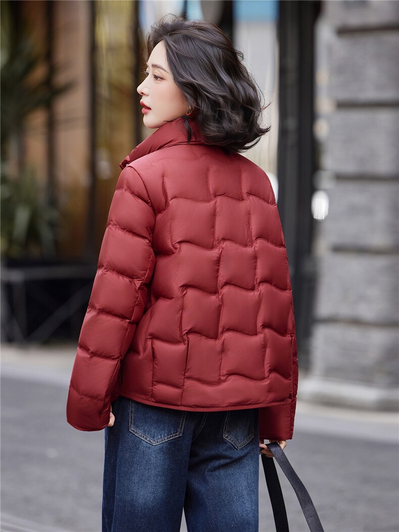 2025年冬季新款时尚百搭潮流白鸭绒面包服外套,女装羽绒服,姿萝菲