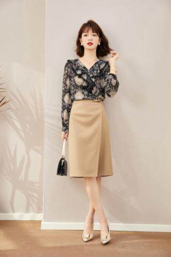 秋子丰色(1F) QZFS1F121571