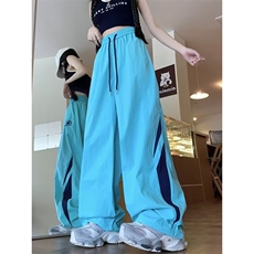 蓝色