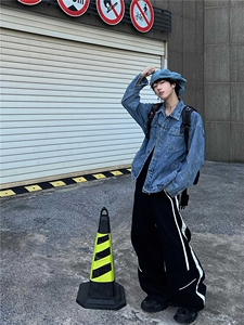24潮流春秋款运动休闲裤拼接线条小众长裤1002-1BK2326-P70图片