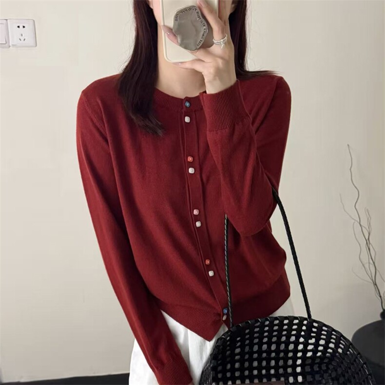 圆通精仿羊毛针织开衫女彩扣春秋优雅气质毛衣显瘦外套高级感上衣，女装羊毛衫，九嘉羊绒