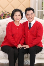 断码清仓羊毛衫女士中老年针织外套开衫男士宽松长袖福利毛衣情侣，男装中老年男装，亚东羊绒制品