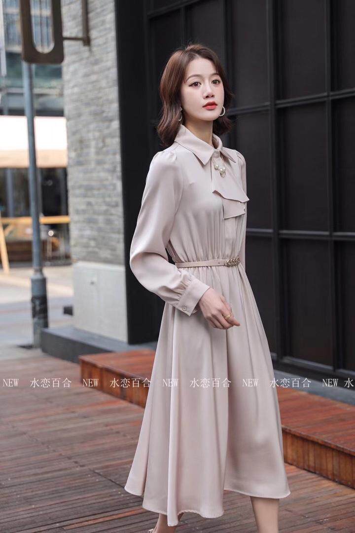 新款连衣裙，女装连衣裙，水恋百合