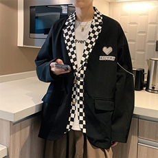 黑色