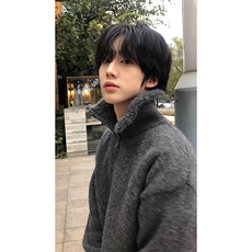 秋冬舒适感半高拉链款毛衣韩系简约加绒加厚时髦上衣HY896P68，男装针织衫/毛衣，电商A102B