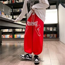 红色