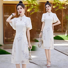 2024年夏季新中式盘扣旗袍重工链子气质连衣裙，女装连衣裙，艾仟回(原伊仟回)