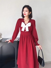 [现货]收腰显瘦连衣裙，两色、三个尺码，女装连衣裙，依柏璐(1F)