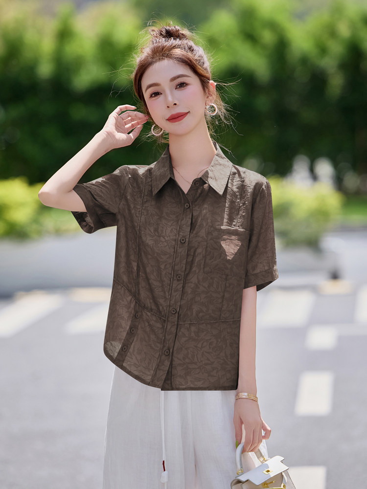 红色复古提花短袖衬衫女夏2025新款休闲气质妈妈洋气减龄小衫上衣,女装衬衫,余墨