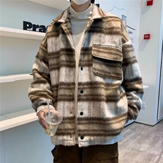 卡其色
