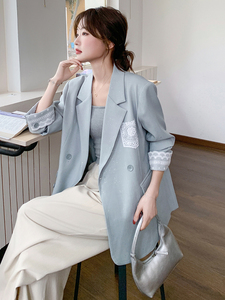 蓝色蕾丝拼接休闲西装外套女减龄百搭气质小西服高级感独特温柔风图片