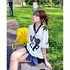 白色