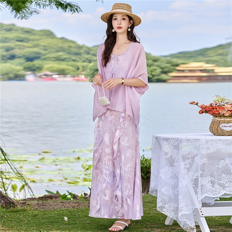 温柔风松弛感宽松罩衫吊带两件套,女装连衣裙,鑫鑫美