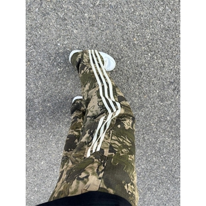 三杠条纹美式复古迷彩裤子高街伞兵工装裤男夏季直筒阔腿裤 KZ199图片