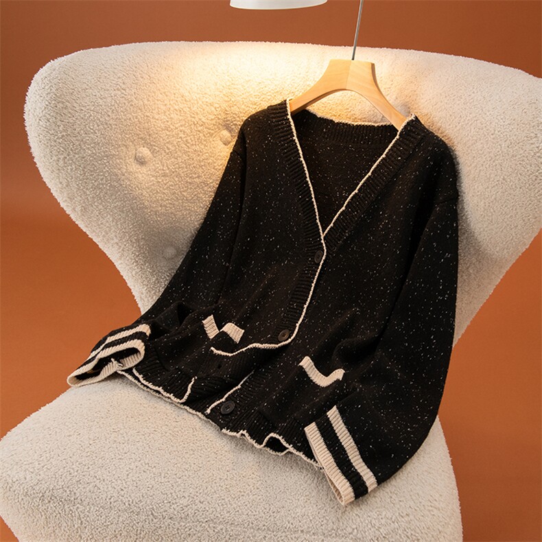 2025年秋季时尚百搭通勤简约休闲黑色点子纱开衫，女装羊绒衫，盛世绒华