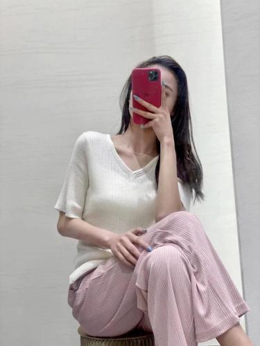 WW9_2213
款号：211944羊毛针织T
颜,女装,WW9