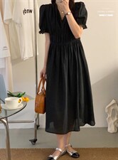 法式方领泡泡袖连衣裙夏季设计感小众温柔高级感，女装连衣裙，香丽迪1