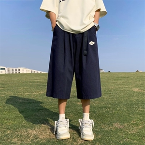 2024夏季薄款宽松过膝短裤美式高街马裤ins潮牌休闲纯色78分裤图片