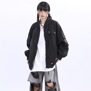 原宿ins潮流流行简约慵懒气质日系新款刺绣小牛津防水工装夹克图片