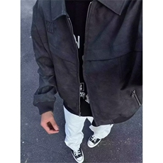 灰色