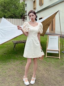 〈现货）连衣裙,女装连衣裙,伊娜蕾尔