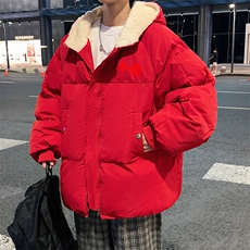 红色
