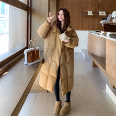 【已出货】50白鸭绒双排扣长款连帽羽绒服2C372-872-P335控498，女装羽绒服，2C372