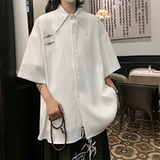 白色