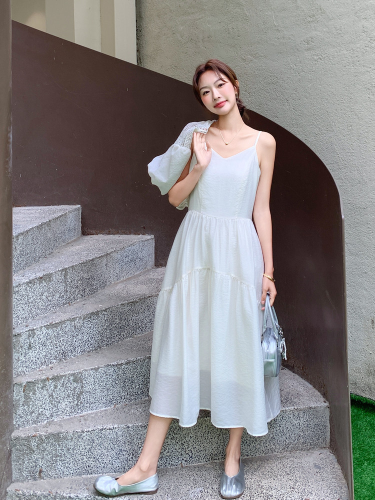 温柔风气质一整套穿搭女2026夏新款蕾丝钩花泡泡袖上衣吊带裙套装,女装套装/套裙,霓裳依族