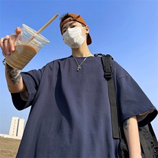 藏青色