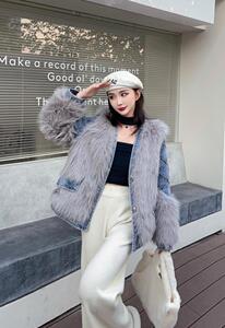 2022冬季羽绒服图片