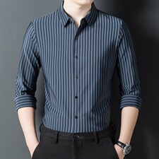 藏青色