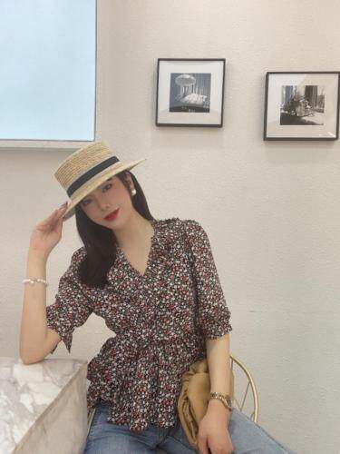 夏季碎花上衣，女装，色调轩