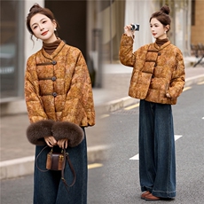 新中式羽绒服女2025冬季新款巨好看的高端洋气狐狸毛保暖外套，女装羽绒服，关键词