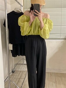 超好看～ 可拉肩泡泡袖仙女衫图片
