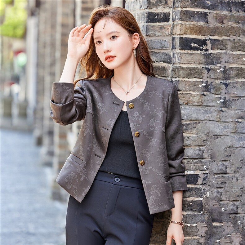 现货2025秋装新款休闲印花气质短款外套小西装女图片