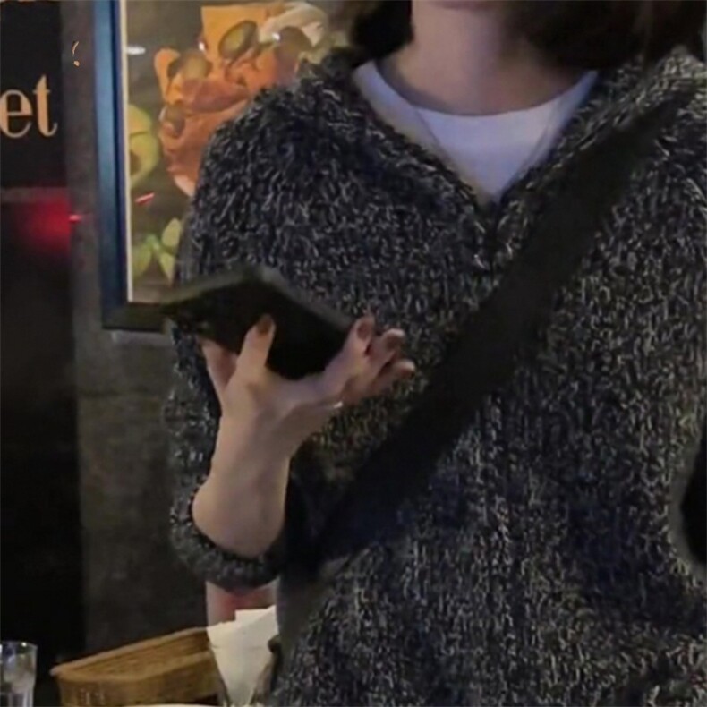 时尚女士秋冬羊毛针织衫简约连帽设计舒适百搭，女装羊毛衫，胜智羊绒