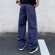 蓝色