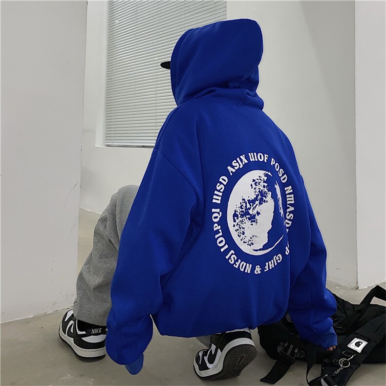 INS潮流街头嘻哈创意地球前后印花克莱因蓝加绒连帽卫衣E687-P65图片