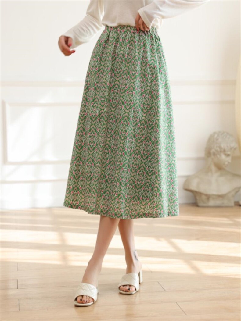 （现货）春季高级感优雅碎花半身裙，女装半身裙，卓儿衣人