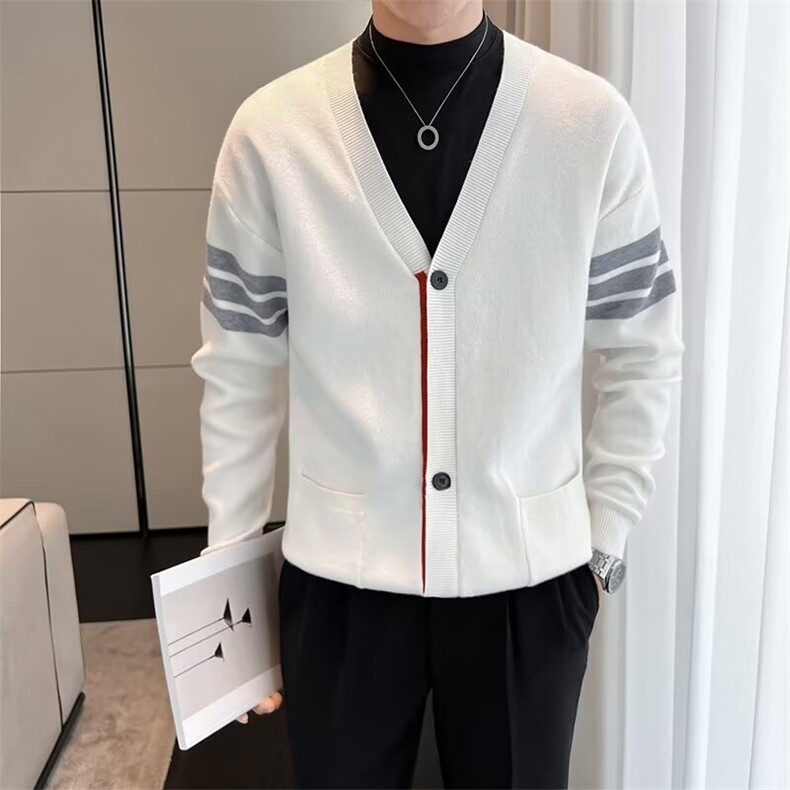 秋款男V领单排扣毛衣开衫三条杠条纹拼接针织衫外套M564P60,男装针织衫/毛衣,星座1013-1