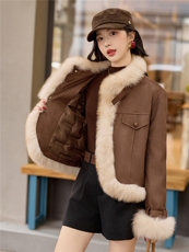 现货《鹅绒服》2025年冬季新款气质高品质皮衣皮草短外套加厚，女装羽绒服，韩宇舍