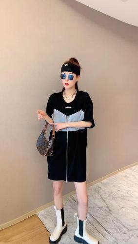 休闲时尚，女装，魅影菲怡