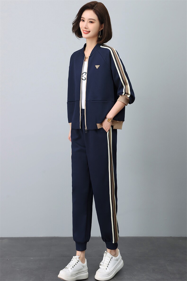 2025春秋搭配一整套新款运动套装穿搭卫衣两件套,女装套装/套裙,忆绮罗