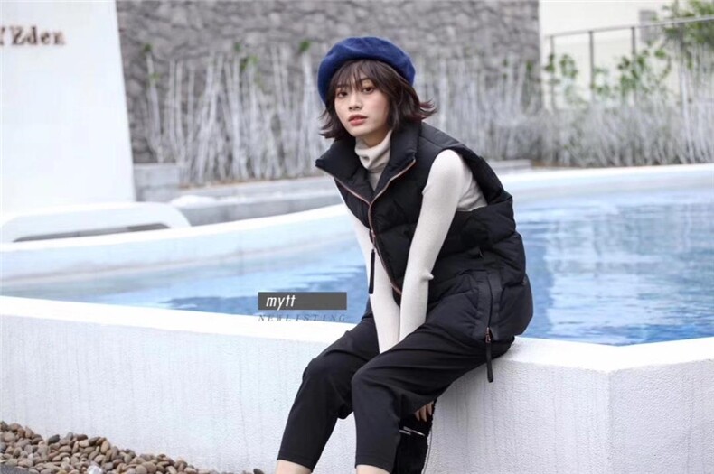 冬装新款羽绒马甲全部现货欢迎新老客户到店选购，女装马甲，Mytt