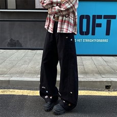 8X-M卡通绣花休闲裤男2025新款情侣宽松阔腿弯刀裤子K9173P78，男装休闲裤，电商D206-1
